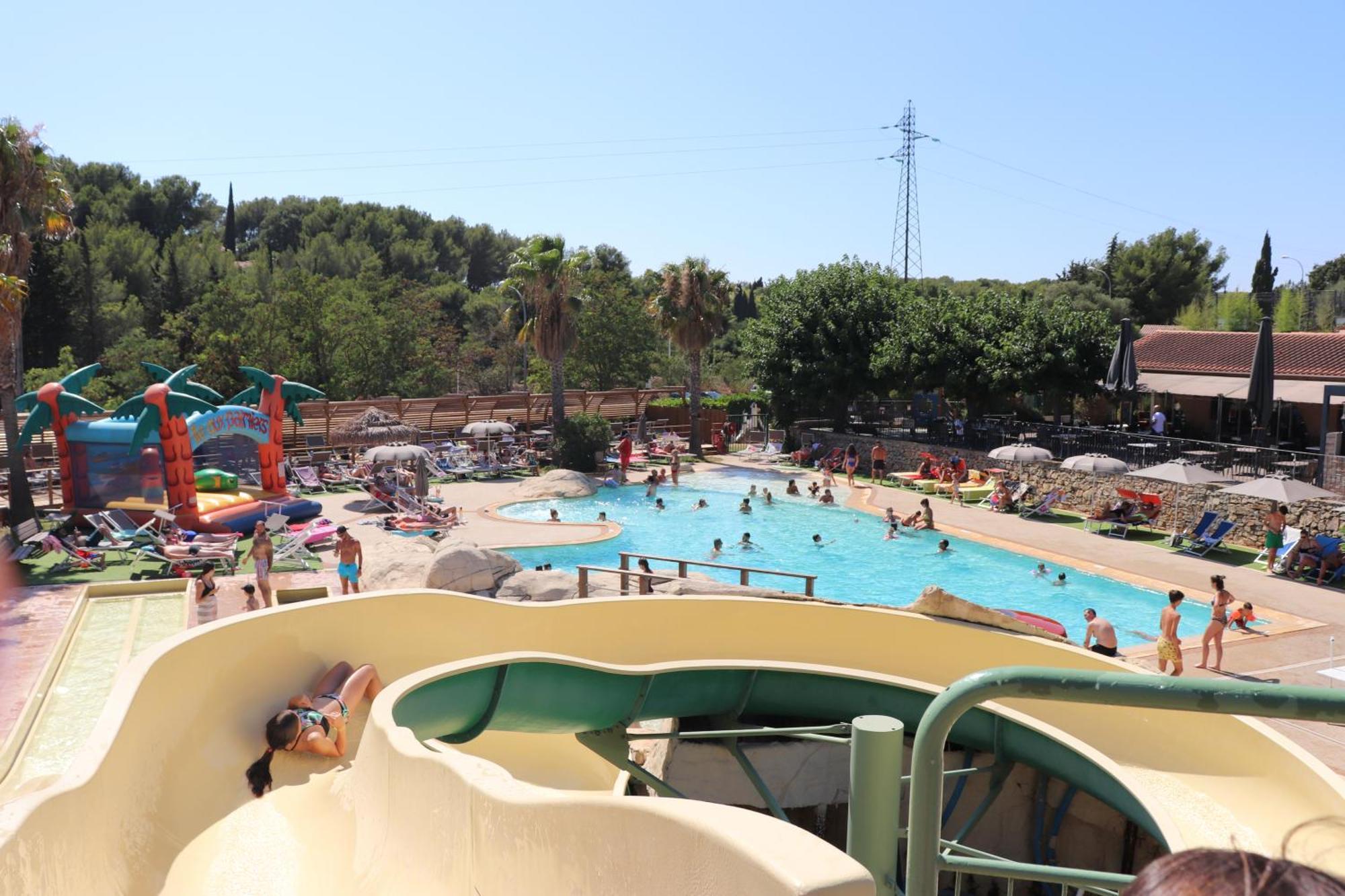 Camping Mas De Pierredon 4*